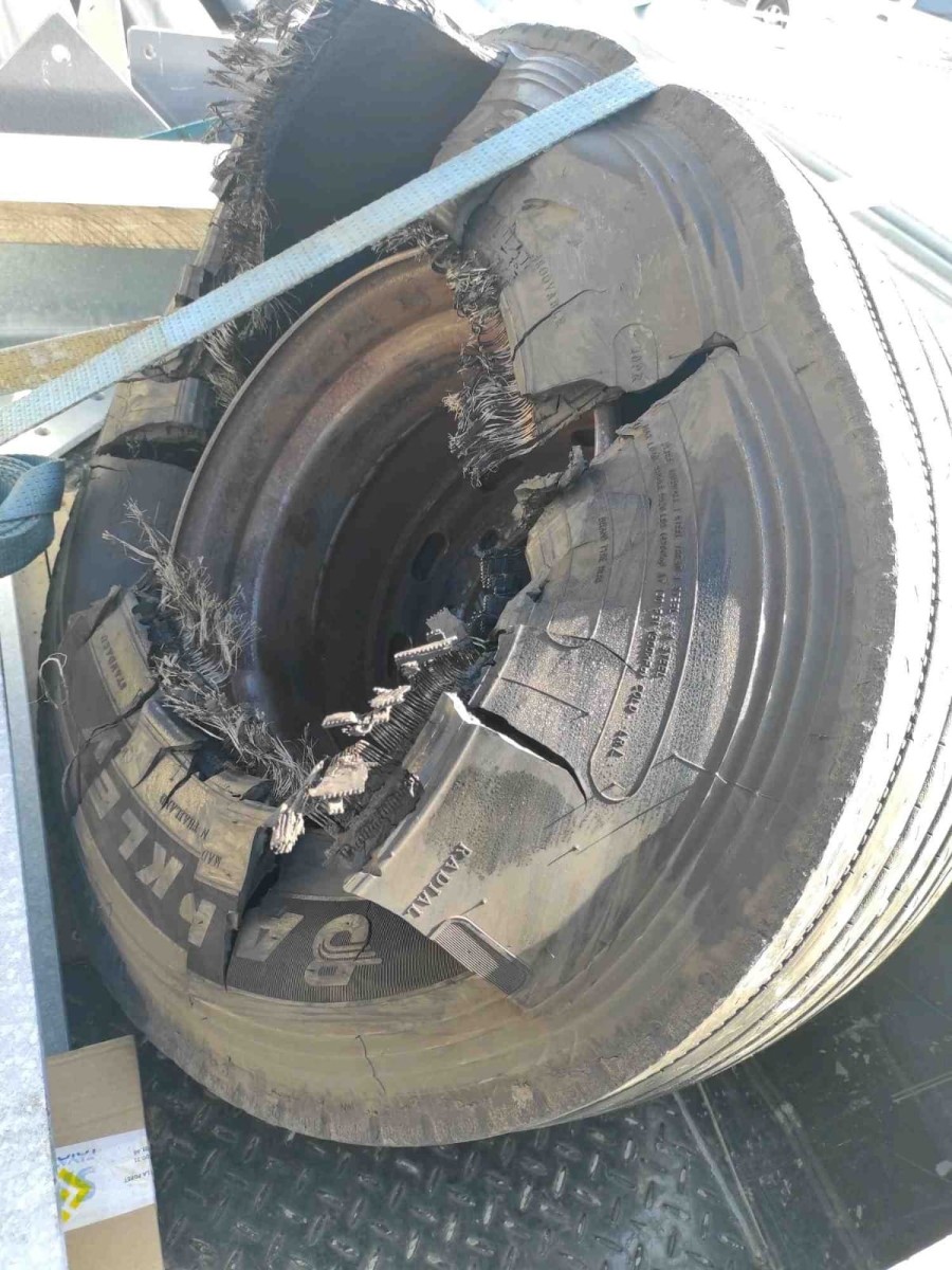 Înlocuire kit ambreaj DAF XF și butuc remorcă axă saf