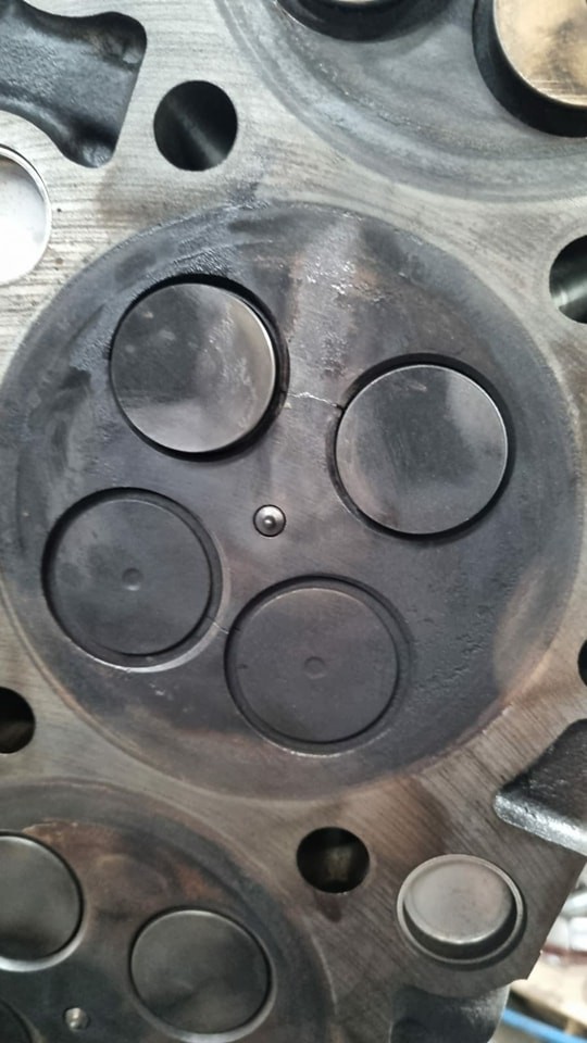 Reparație motor man TGX